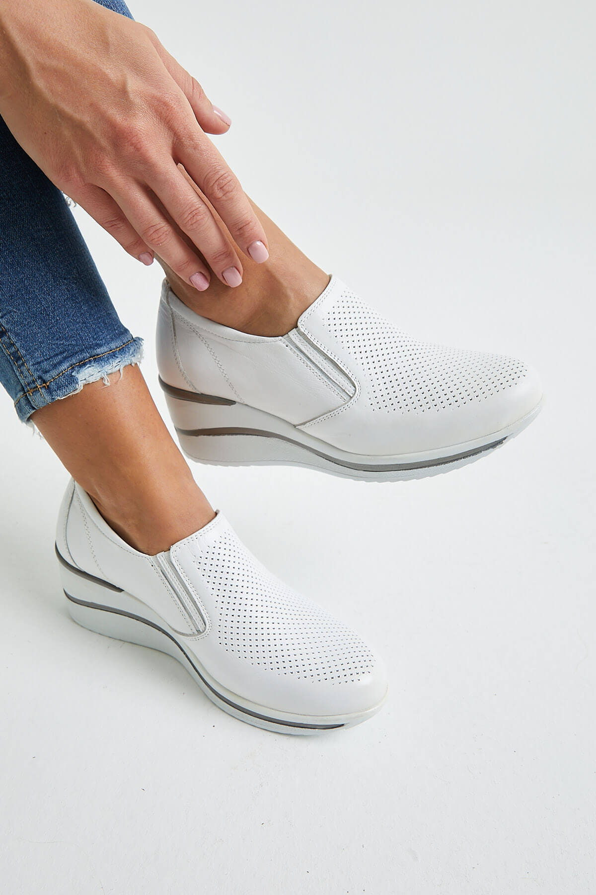 Ray To position Reception Kadın Dolgu Topuk Deri Sneakers Beyaz 2111501Y | Venüs Ayakkabı