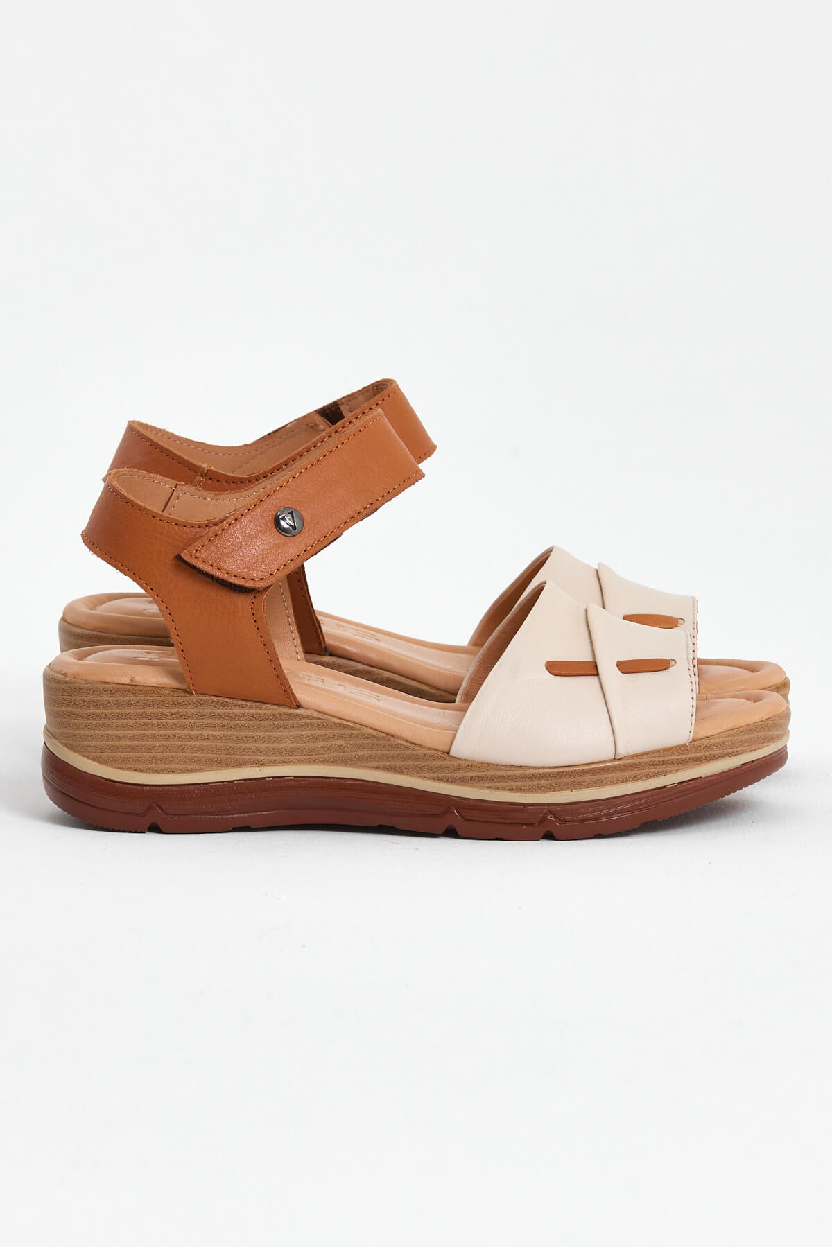 VENÜS - Kadın Comfort Deri Sandalet Bej 2313402Y VENÜS - Kadın Comfort Deri Sandalet Bej 2313402Y